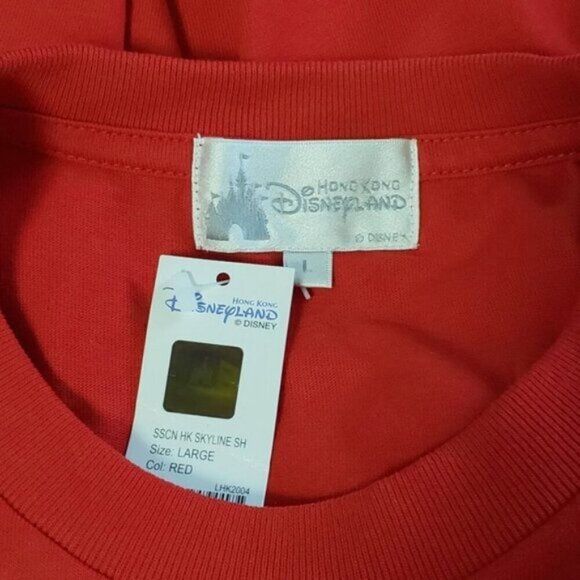 New Disneyland Hong Kong Red Graphic Tee Size Large Mickey Minnie Donald… - Picture 12 of 15